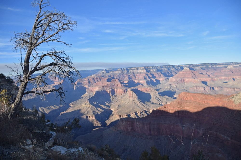 Grand_canyon_bright_angel_trail_hike_view_2